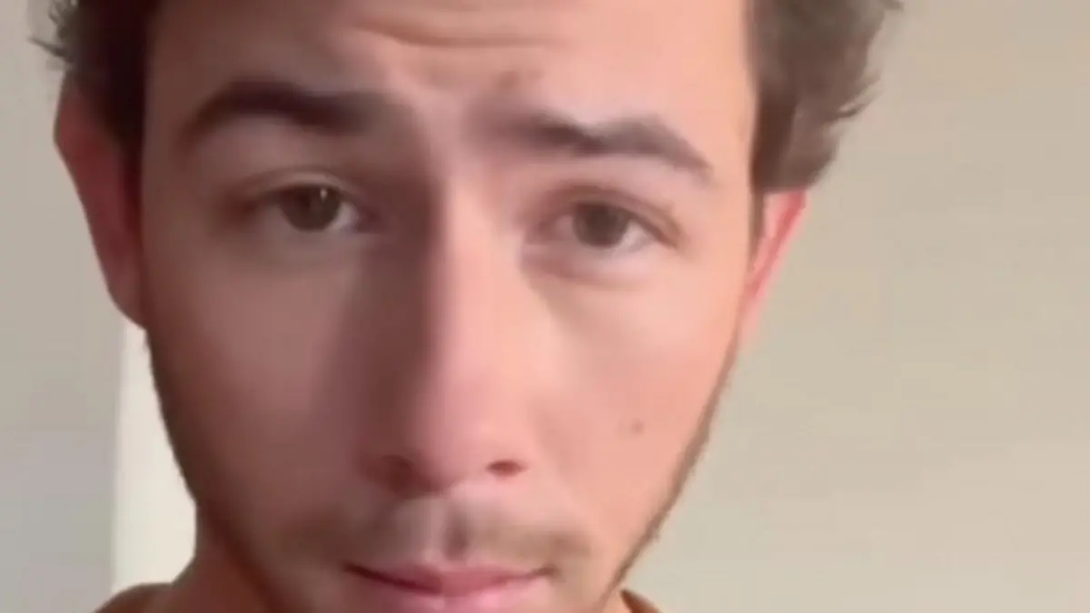 Nick Jonas macht auf Symptome von Typ-1-Diabetes aufmerksam