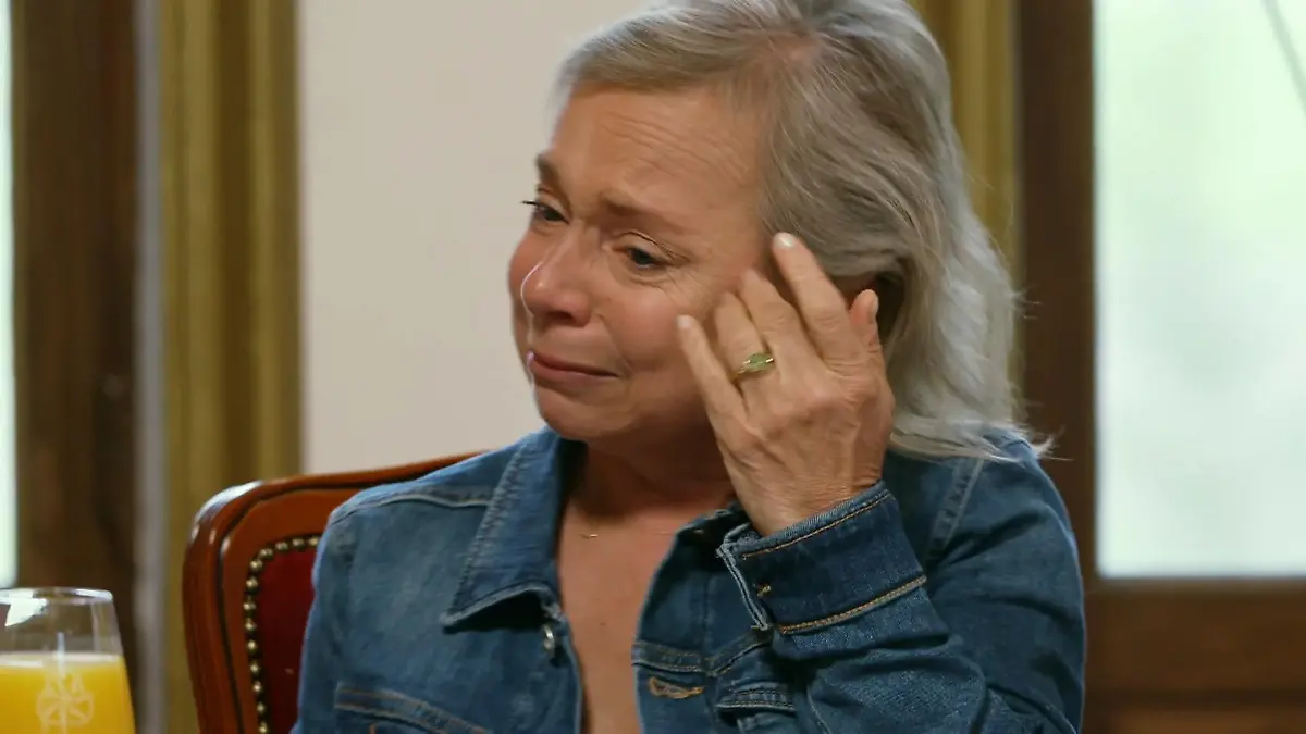 Irina Schlauch bringt ChrisTine Urspruch zum Weinen Tränen am Frühstückstisch bei "Die Verräter"