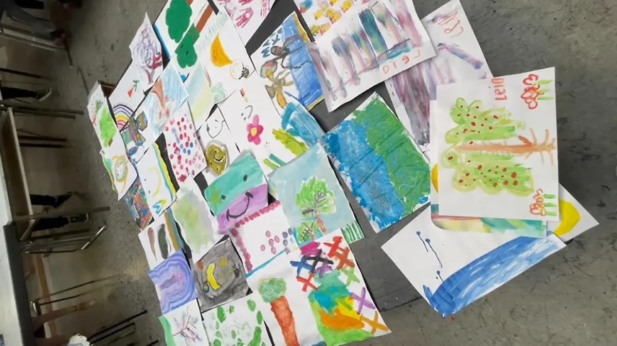 Viele bunte Bilder entstehen wöchentlich im Kölner Bürgerhaus Stollwerck.