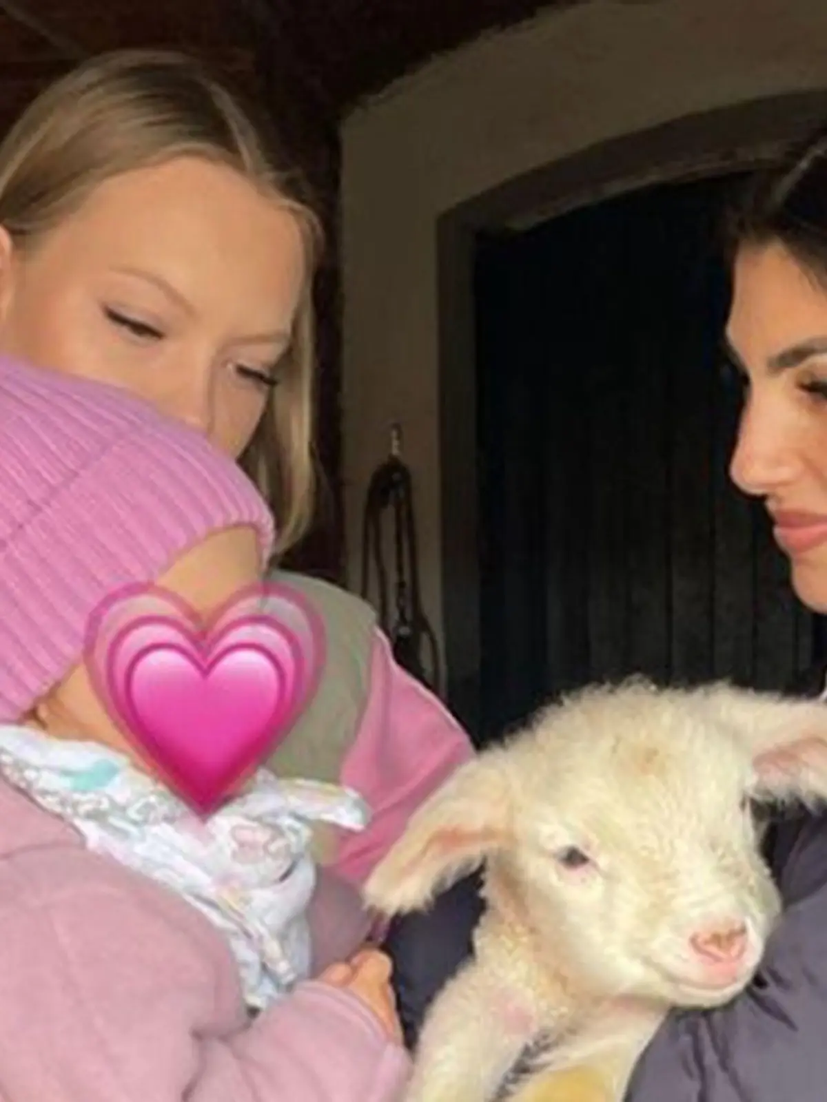 Cheyenne Ochsenknecht mit Yeliz Koc und Snow