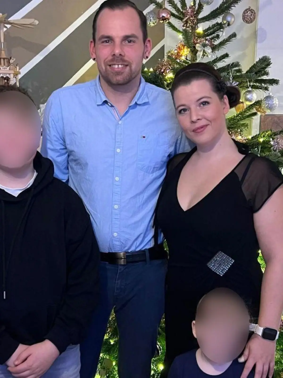 Die beiden Kinder haben bei dem Busunglück in Italien ihre Mutter verloren, ihr Partner Sebastian wurde lebensbedrohlich verletzt.