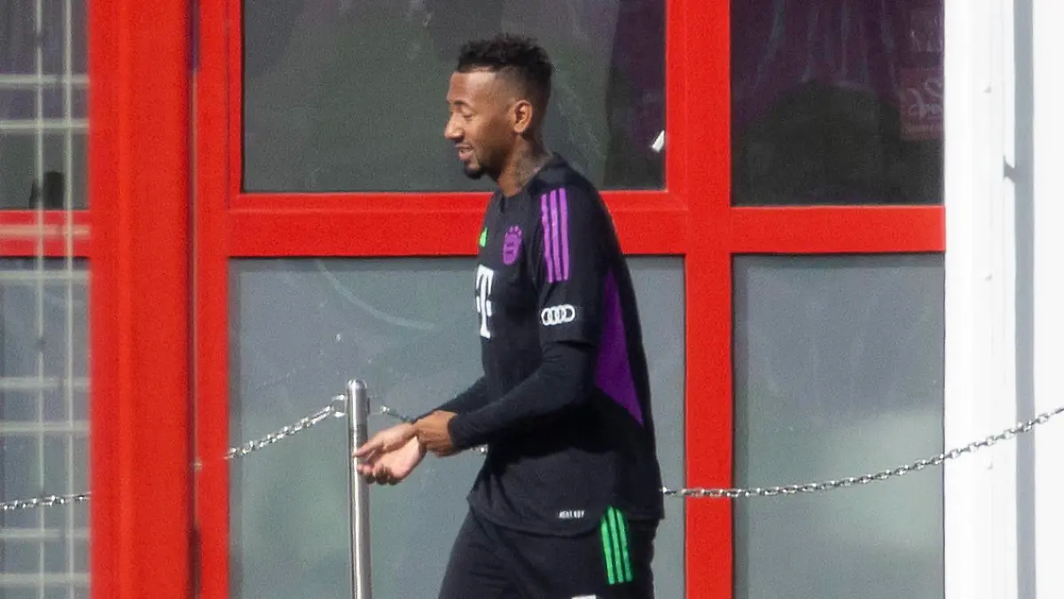 Jerome Boateng / Geheimtraining des FC Bayern München an der Säbener Strasse in München / Datum: 01.10.2023 / *** Jerome Boateng secret training of FC Bayern Munich at Säbener Strasse in Munich date 01 10 2023