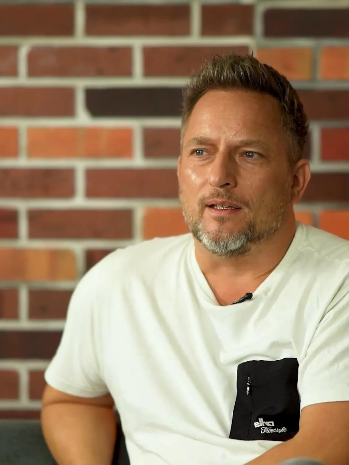 Lars Pape über das Liebesleben seiner Rolle.