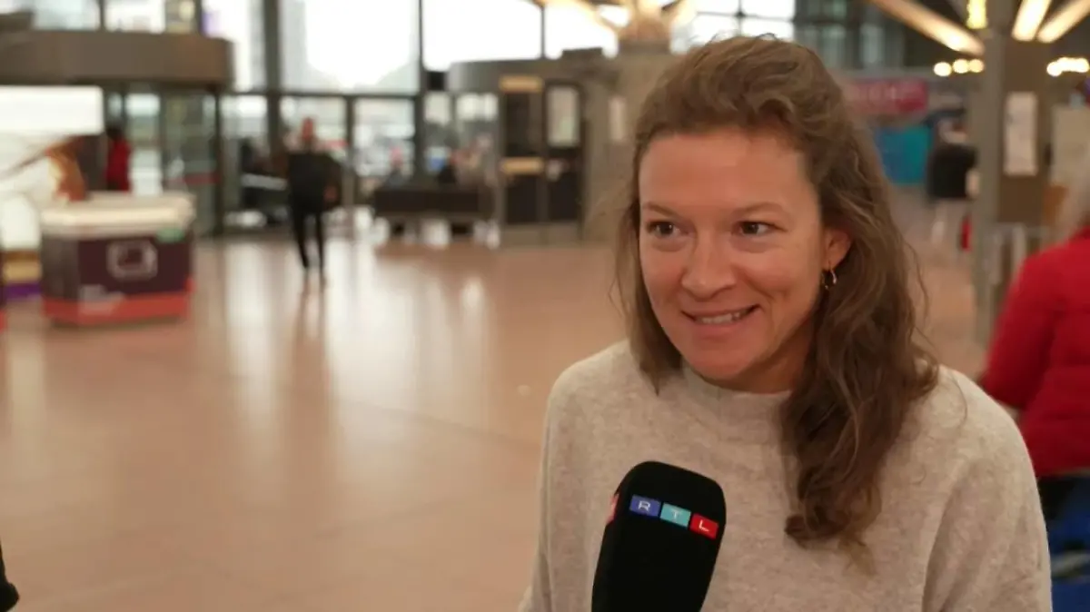 Passagierin Julia wollte ihren Flug wie geplant antreten.