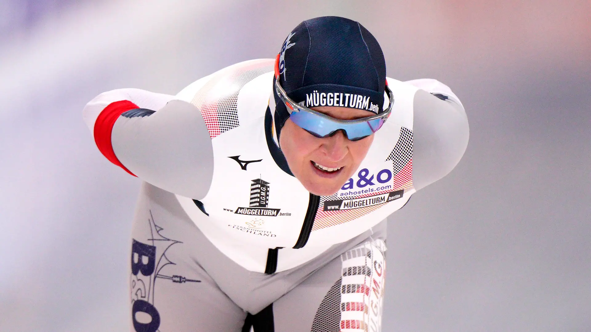 Eisschnelllauf, WC Stavanger  ISU World Cup skoyter - Stavanger 2022 Stavanger 20221111. Claudia Pechstein GER under 3000 meter for kvinner under World Cup skoyter i Var Energi Arena Sormarka i Stavanger. Foto: Jan Kare Ness / NTB Stavanger Norge EDITORIAL USE ONLY. RESTRICTED USE FOR BETTING COMPANIES Ref:_SPOoXdJnDDnqDI.jpg *** ISU World Cup speed skating Stavanger 2022 Stavanger 20221111 Claudia Pechstein GER under 3000 meters for women during World Cup speed skating in Var Energi Arena Sormarka in Stavanger Photo Jan Kare Ness NTB Stavanger Norway EDITORIAL USE ONLY RESTRICTED USE FOR BETTING COMPANIES PUBLICATIONxNOTxINxNORxSWExDENxFINxBELxFRAxICExITAxPORxIRLxLUX Copyright: xJanxKarexNessx/xNTBx