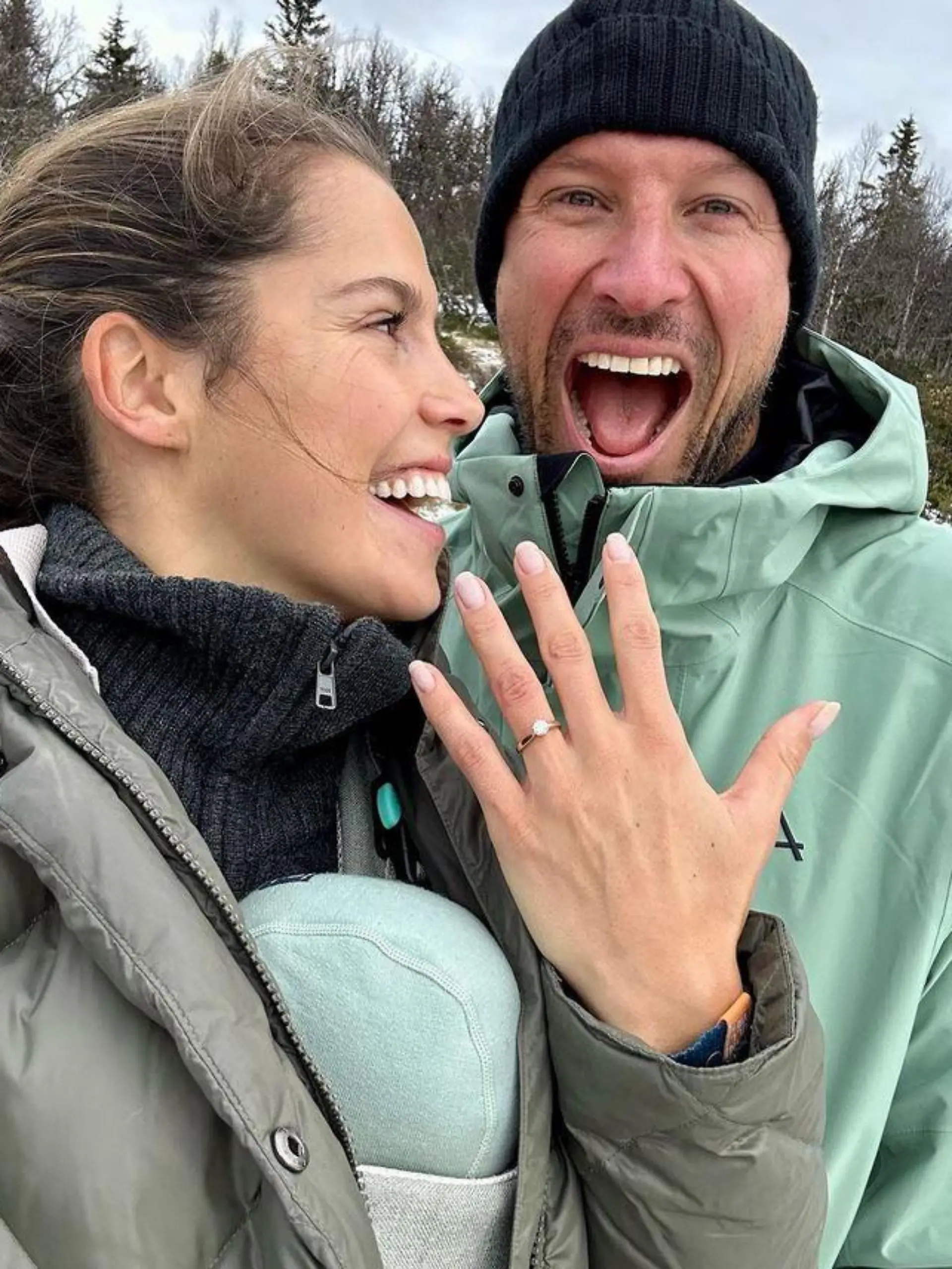 Aksel Lund Svindal und seine und Partnerin Amalie Iuel.