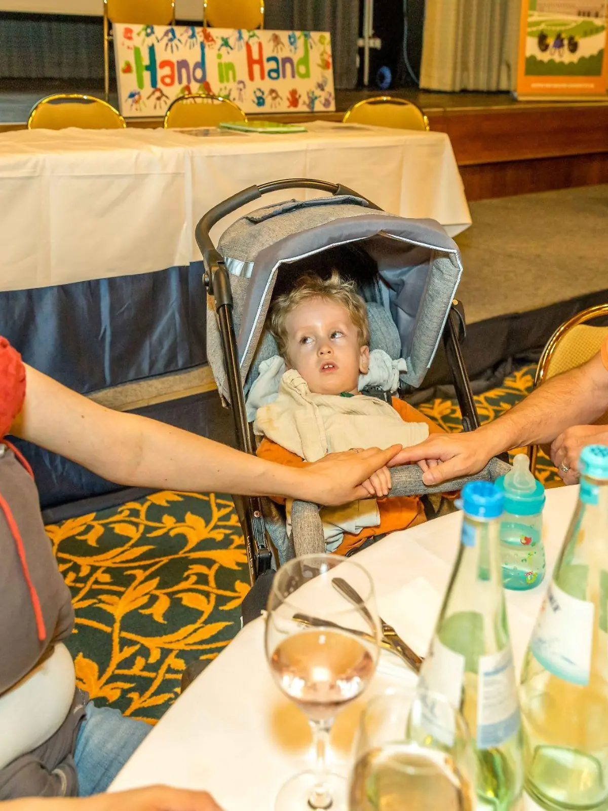 Familie Wilker auf der Familienkonferenz des Vereins „Hand in Hand gegen Tay-Sachs und Sandhoff"