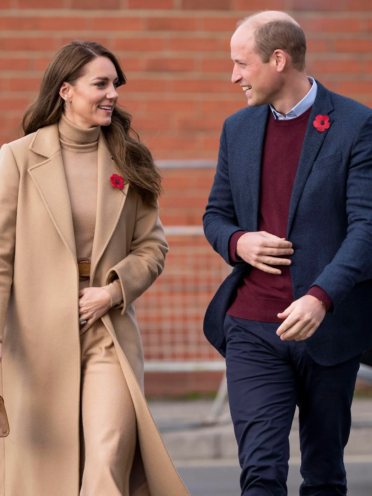 UK: Le prince et la princesse de Galles a Scarborough. PAP01112617 3 November 2022. The Prince and Princess of Wales visit Scarborough to launch funding to support young peoples mental health, in a collaboration spearheaded by the Royal Foundation. Prince William and Catherine, Princess of Wales, will also see first-hand how community organisations are rallying to help those who are struggling with the rising cost of living. Credit: GoffPhotos.com Ref: KGC-178 285675 2022-11-03 Scarborough Royaume Uni Duchesse Catherine Kate de Cambridge Middleton Angleterre PUBLICATIONxINxGERxAUTxONLY Copyright: xPapixsx/xStarfacex STAR_285675_006 