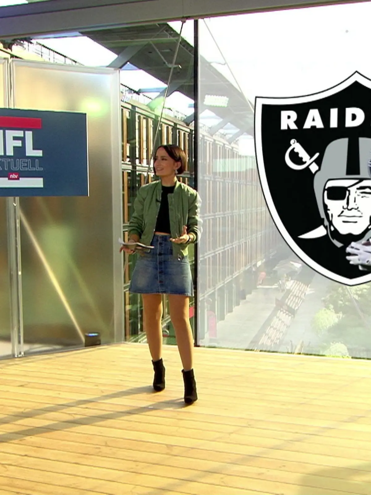 Jakob Johnson spielte in seiner Jugend für die Stuttgart Scorpions. Inzwischen hat der deutsch-amerikanische Fullback es zu den Las Vegas Raiders geschafft und dort am Montag maßgeblich zum Sieg über die Green Bay Packers beigetragen.