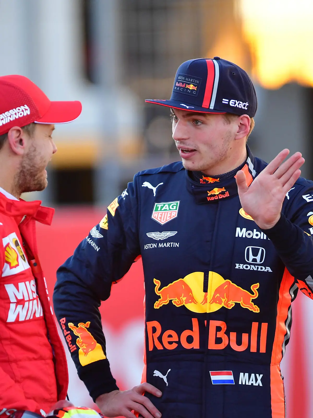 2019 United States GP AUSTIN, TEXAS - NOVEMBER 02: Sebastian Vettel, Ferrari, and Max Verstappen, Red Bull Racing, talk on the grid after Qualifying during the 2019 Formula One United States Grand Prix at Circuit of the Americas, on November 02, 2019 in Austin, Texas, USA. Photo by Simon Galloway / Sutton Images Images PUBLICATIONxINxGERxSUIxAUTxHUNxONLY SG29513