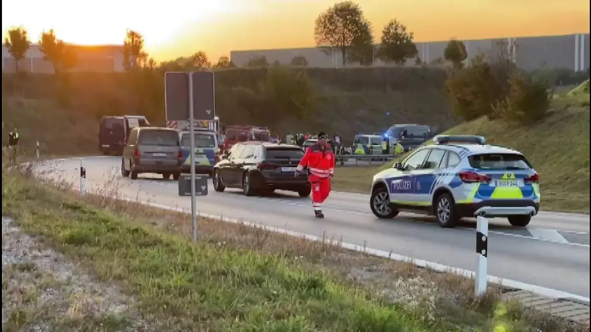 Auf der A94 in Bayern gab es einen Unfall mit mehreren Toten und Verletzten.
