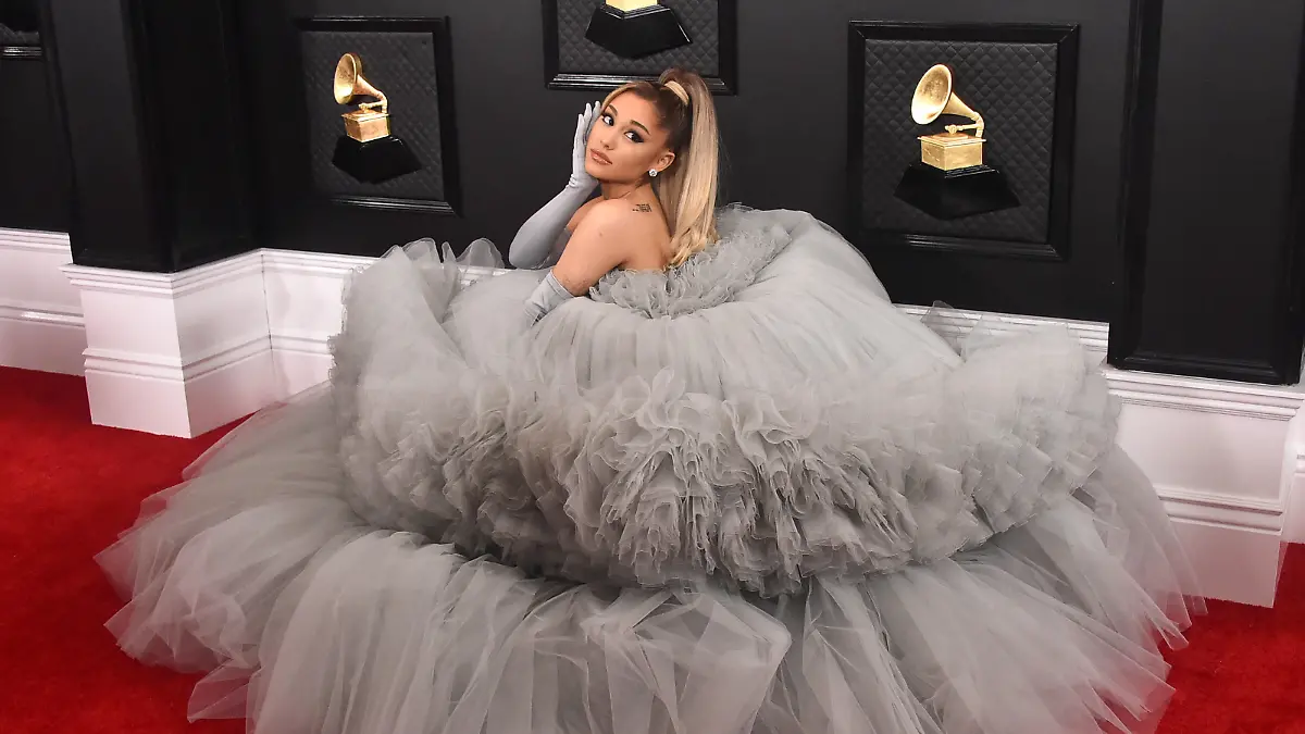 Ariana Grande arriving at the 62nd Annual GRAMMY Awards in Los Angeles, California - Jan 26, 2020 - GRAMMY Awards 2020, Los Angeles California United States Staples Center PUBLICATIONxINxGERxSUIxAUTxONLY Copyright: xArroyo-OConnorx GrammysTnL160