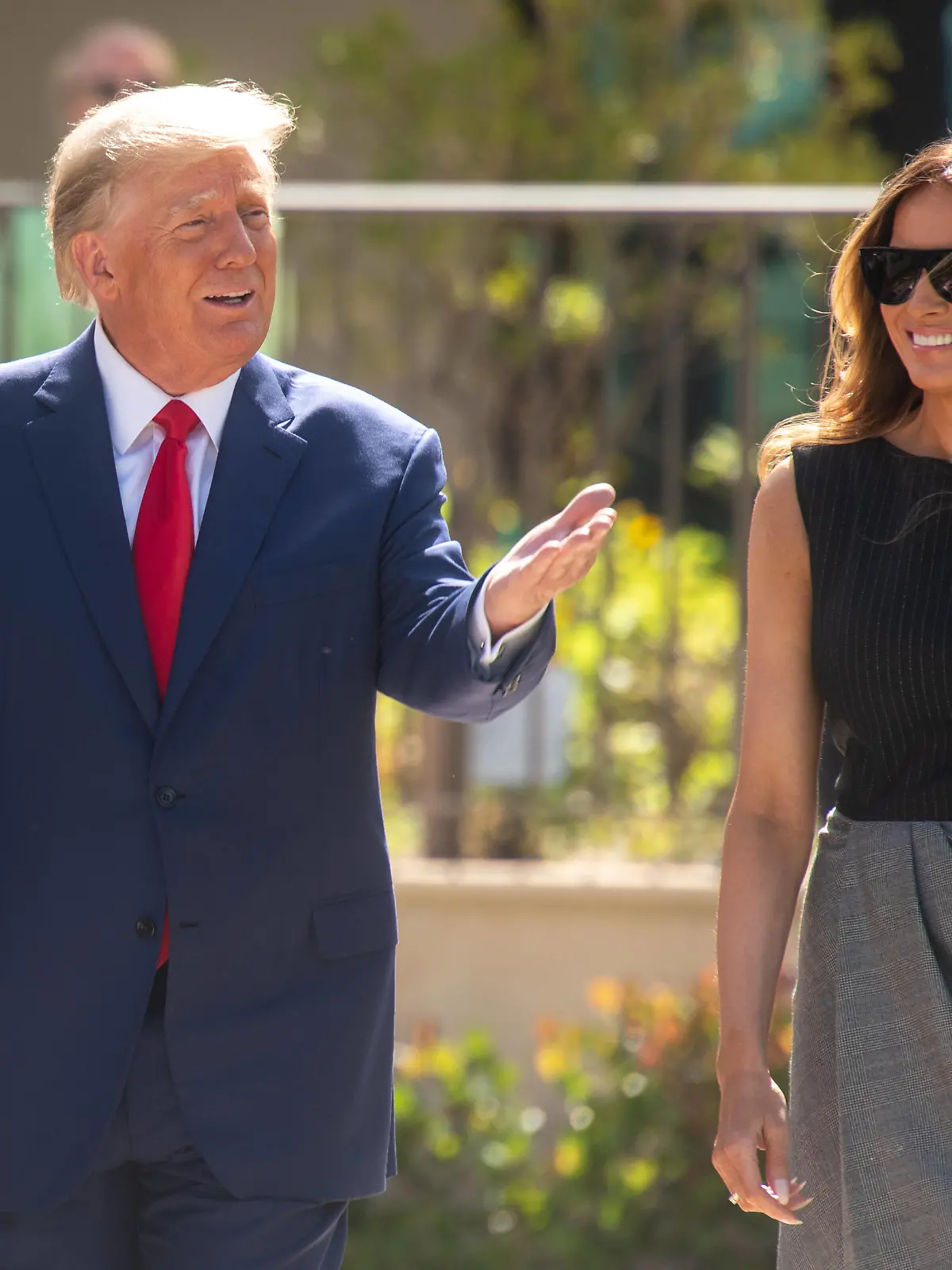  November 8, 2022, West Palm Beach, Florida, United States of America: President Donald J. Trump and First Lady Melania Trump walk out of the poll in West Palm Beach after voting on election day. This is gpoing to be an important election. Go out and vote, no matter who you vote for , said President Trump. West Palm Beach United States of America - ZUMAe124 20221108_zap_e124_005 Copyright: xOritxBen-Ezzerx