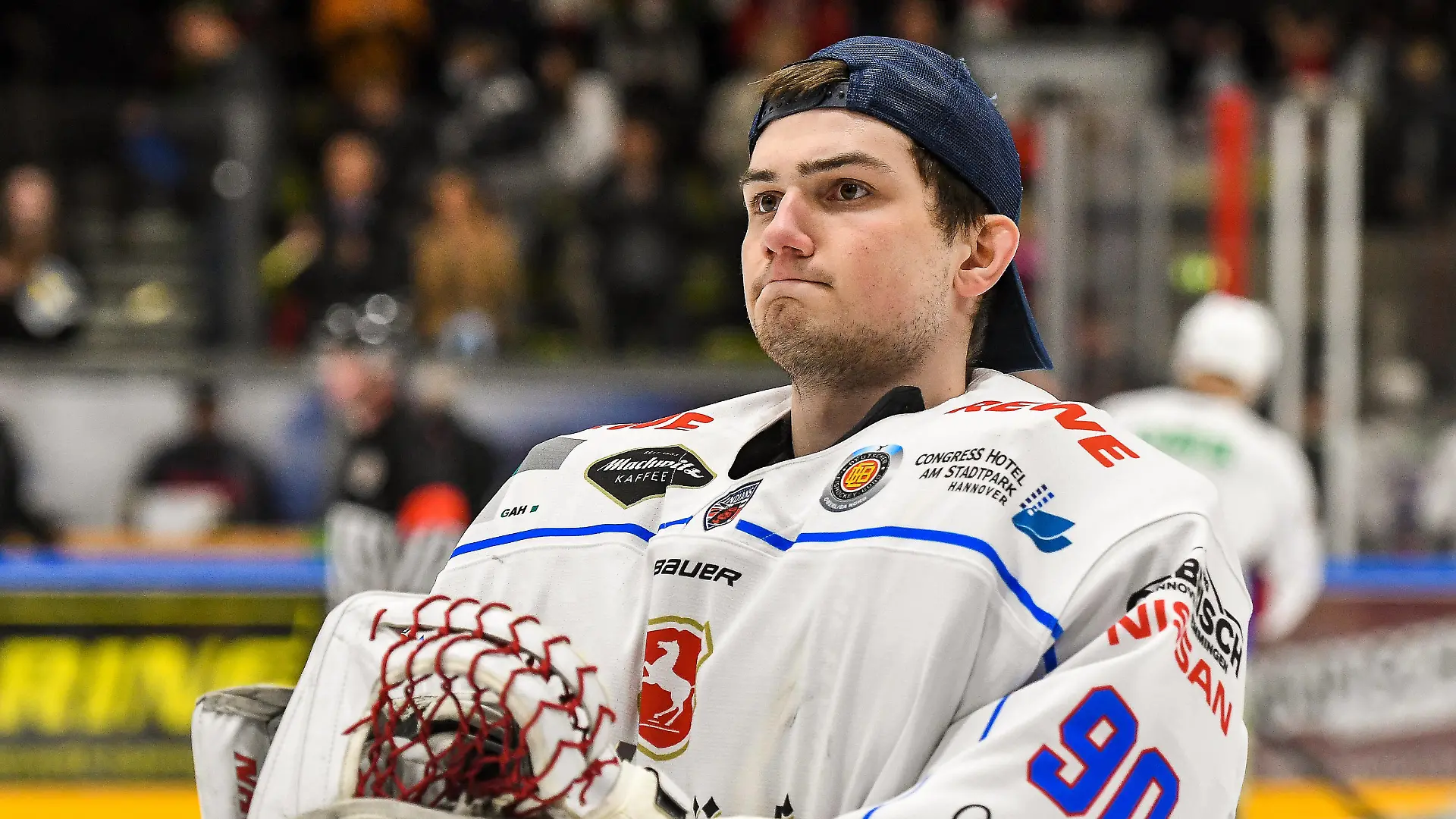GER, Oberliga, Playoffs, ECDC Memmingen Indians vs EC Hannover Indians / 12.04.2022, Eissporthalle am Huehnerberg, Memmingen, GER, Oberliga, Playoffs, ECDC Memmingen Indians vs EC Hannover Indians, im Bild Jan Dalgic Hannover, 90 *** GER, Oberliga, Playoffs, ECDC Memmingen Indians vs EC Hannover Indians 12 04 2022, Eissporthalle am Huehnerberg, Memmingen, GER, Oberliga, Playoffs, ECDC Memmingen Indians vs EC Hannover Indians, in picture Jan Dalgic Hannover, 90 nordphotoxGmbHx/xHafner nph00200