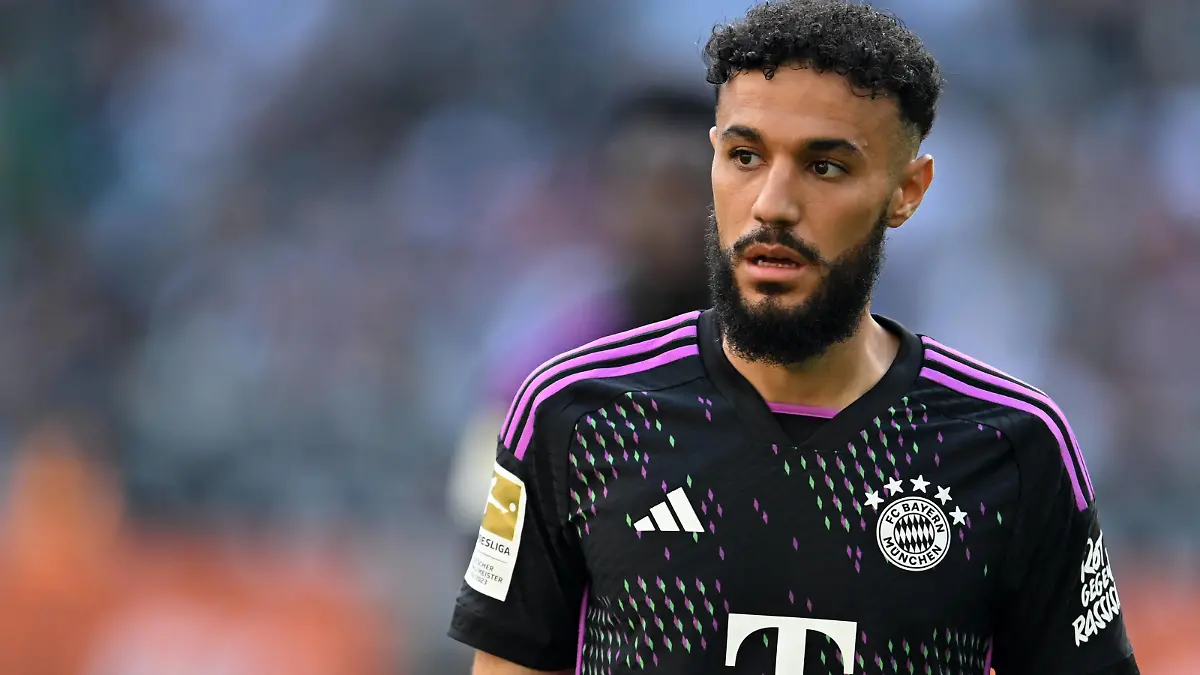 MONCHENGLADBACH - Noussair Mazraoui of FC Bayern Munchen during the German Bundesliga match between Borussia Monchengladbach and FC Bayern Munchen at the Borussia- Park stadium on September 2, 2023 in Monchengladbach, Germany. ANP Hollandse Hoogte Gerrit van Keulen545954 Bundesliga 2023/2024 xVIxANPxSportx/xGerritxvanxKeulenxIVx 477380023 originalFilename: 477380023.jpg