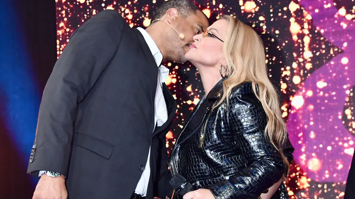 Patrice Bouedibela, Anastacia, 12th Laughing Hearts Charity Gala, Grand Hyatt, Berlin, DEU, 14.10.2023 / 141023