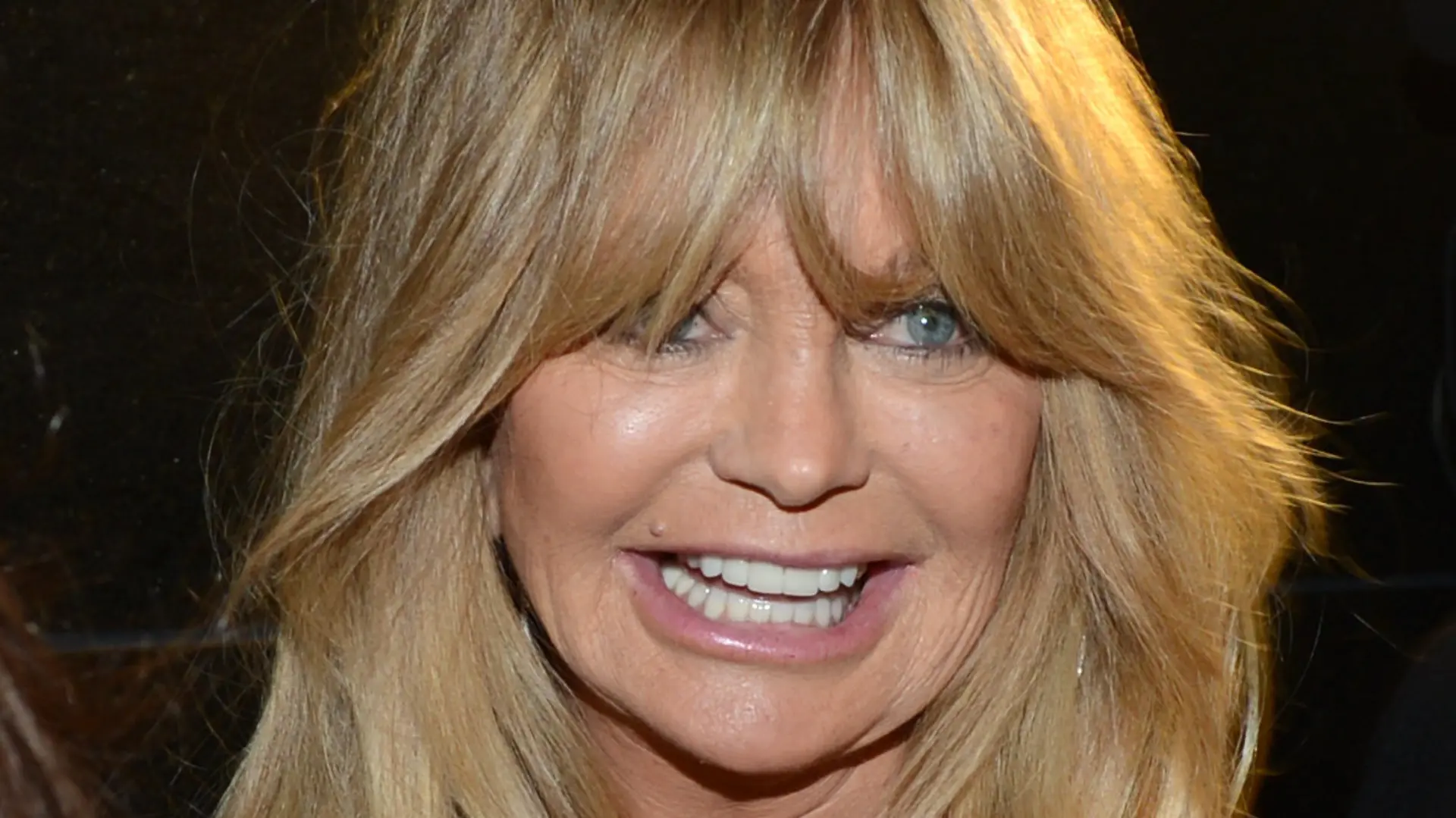 ARCHIV - 16.12.2012, Berlin: US-Schauspielerin Goldie Hawn kommt zur After-Show-Party nach der Wohltätigkeitsveranstaltung "Ein Herz für Kinder". Am 21. November 2020 wird sie 75 Jahre alt. Foto: Jens Kalaene/dpa-Zentralbild/dpa +++ dpa-Bildfunk +++