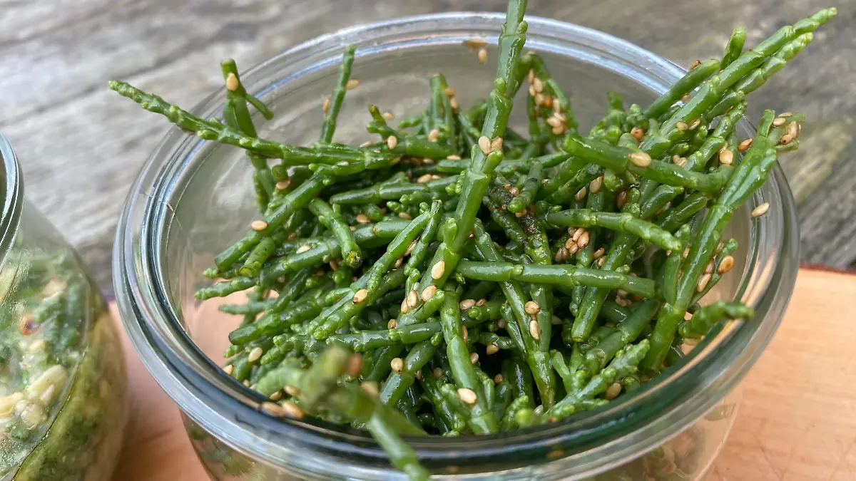 Pesto, Marmelade, Salat: Rezepte mit Queller sind schnell gemacht.