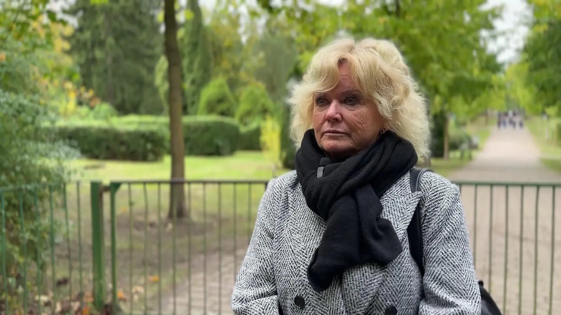 Christine Habetha ist die Anwältin der Familie des getöteten Joel (6) aus Pragsdorf. Am Rande seiner Trauerfeier liefert sie einen neuen Verdacht.
