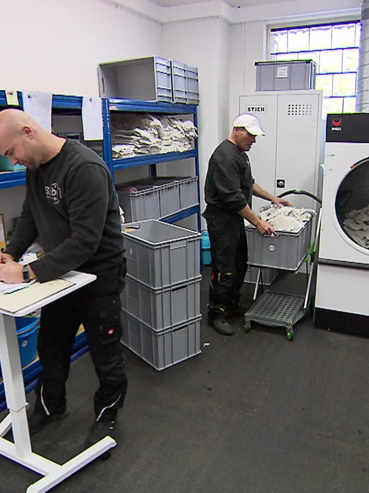 Bild zu: "Lohnt sich das Arbeiten noch?"