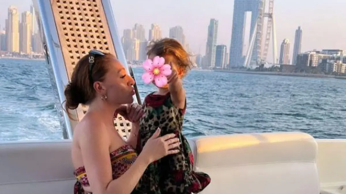 Georgina Fleur und ihr Töchterchen machen gemeinsam das Reality-TV unsicher.