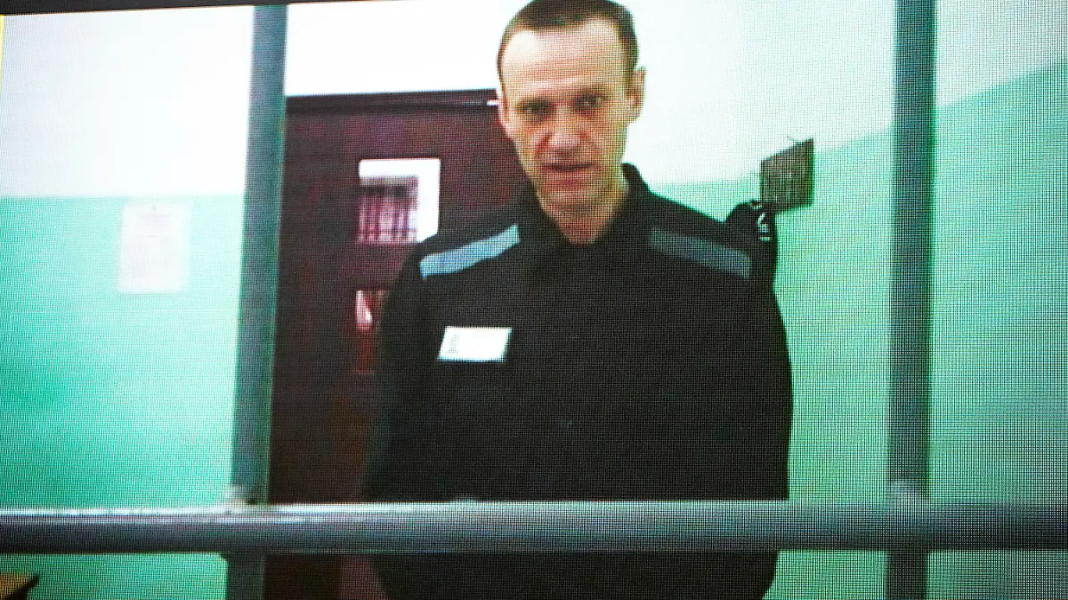 SCREENSHOT - 22.06.2023, Russland, Moskau: Dieses Foto einer Live-Übertragung zeigt Alexej Nawalny, Oppositionspolitiker aus Russland, während einer Anhörung vor dem Obersten Gerichtshof. Foto: Alexander Zemlianichenko/AP/dpa +++ dpa-Bildfunk +++
