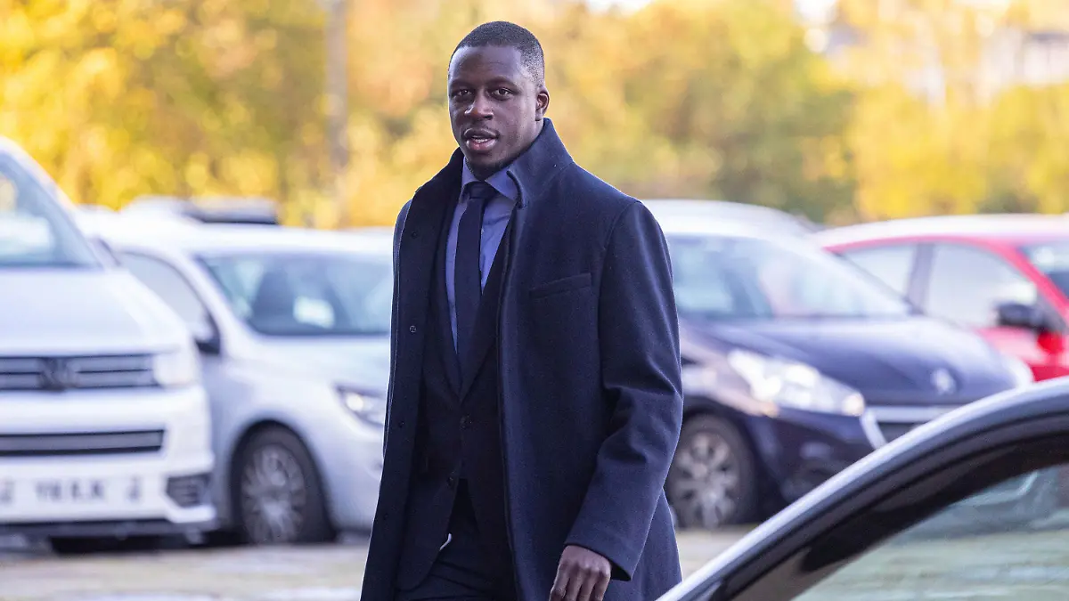 Manchester City footballer Benjamin Mendy arrives at Chester Crown Court, in Chester, England, Monday Oct. 17, 2022. (David Rawcliffe/PA via AP)