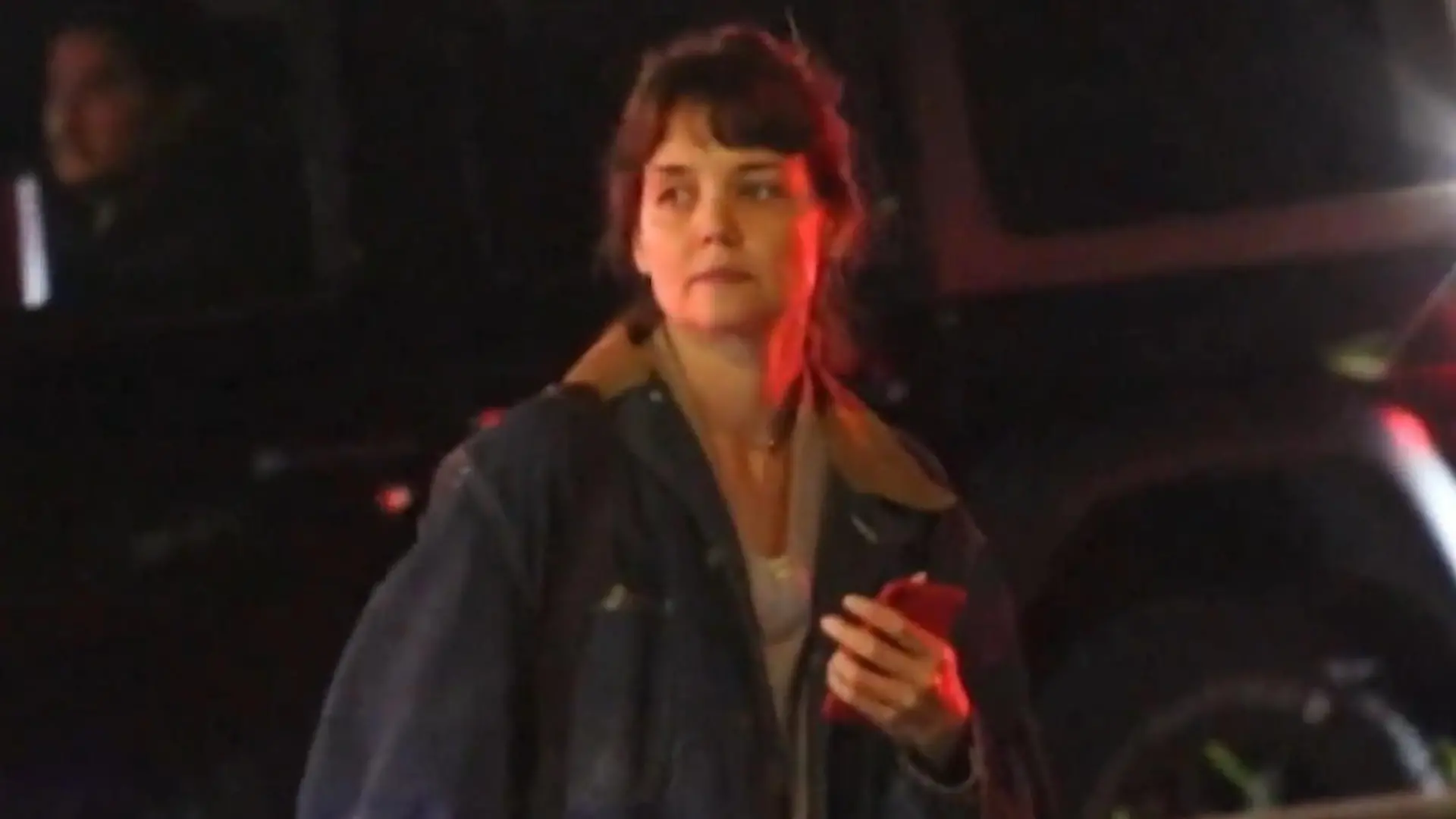 Katie Holmes ungeschminkt in New York Total natürlich unterwegs