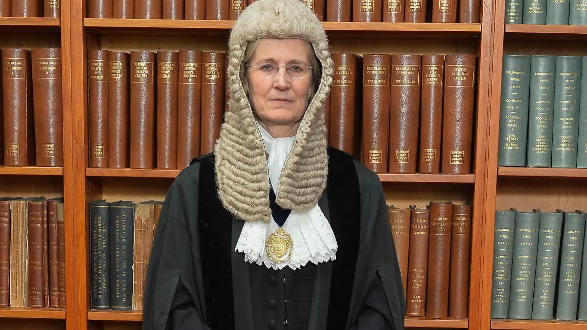 FILE PIC: Chief Magistrate Emma ArbuthnotChief Magistrate Emma Arbuthnot is to rule this afternoon on whether the arrest warrant for Julian Assange, for skipping bail, should be quashed, leaving him free to walk out of the Ecuadorian Embassy, where he's been since 2012. [ Rechtehinweis: picture alliance / Photosh ]