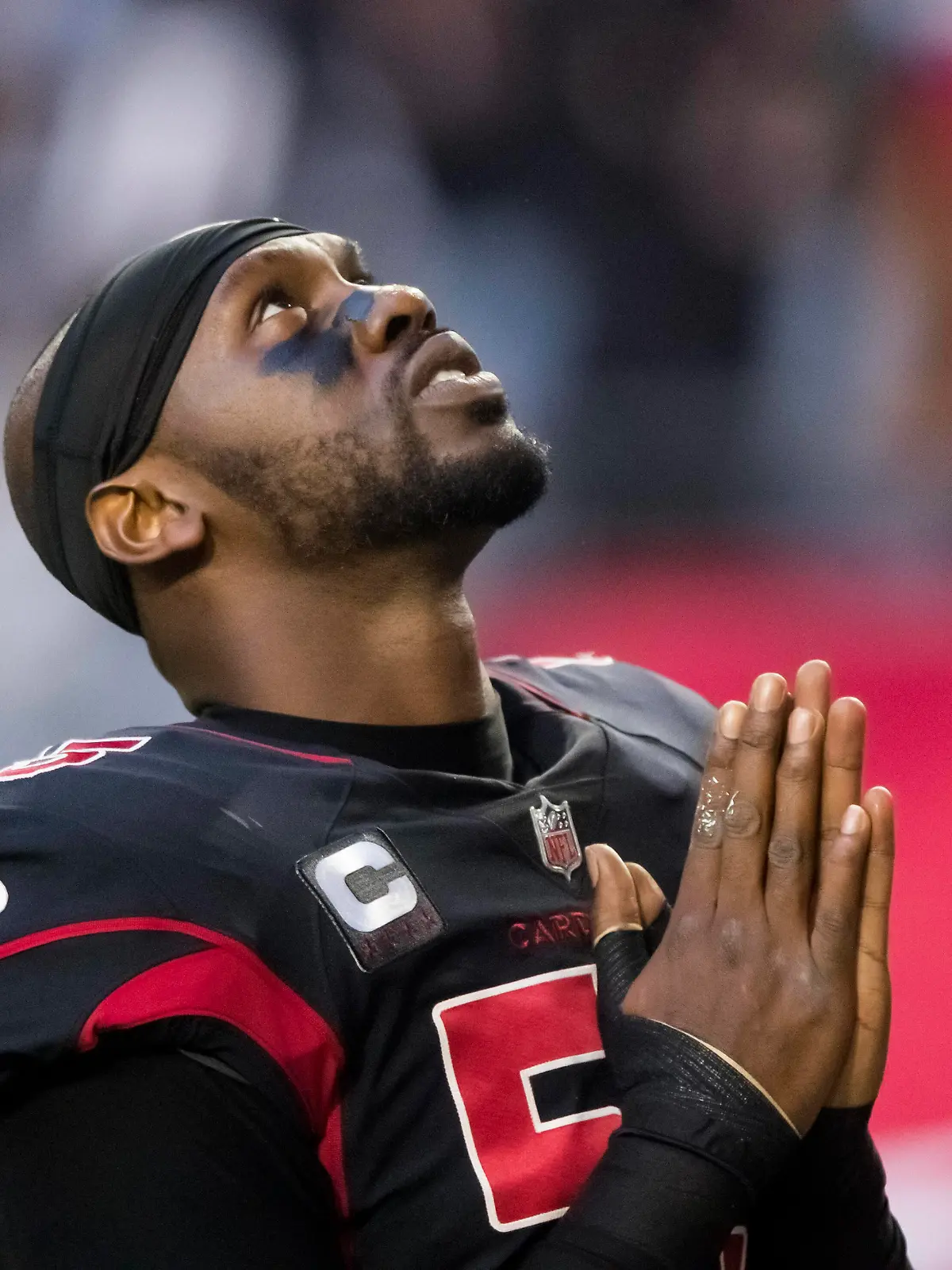 NFL, American Football Herren, USA Green Bay Packers at Arizona Cardinals, Oct 28, 2021 Glendale, Arizona, USA Arizona Cardinals linebacker Chandler Jones 55 reacts against the Green Bay Packers at State Farm Stadium. Mandatory Credit: Mark J. Rebilas-USA TODAY Sports, 28.10.2021 17:15:52, 17089328, Green Bay Packers, Arizona Cardinals, NFL, Chandler Jones, State Farm Stadium PUBLICATIONxINxGERxSUIxAUTxONLY Copyright: xMarkxJ.xRebilasx 17089328