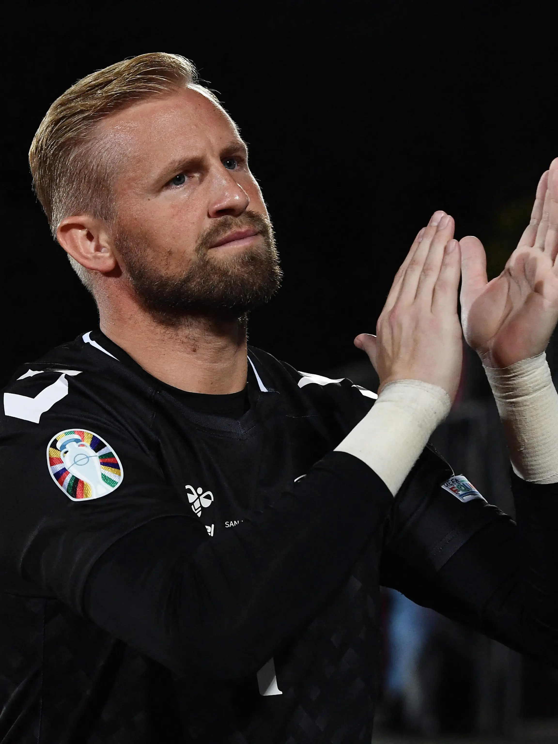 Soccer Football - Euro 2024 Qualifier - Group H - San Marino v Denmark - San Marino Stadium, Serravalle, San Marino - October 17, 2023  Denmark's Kasper Schmeichel celebrates after the match REUTERS/Jennifer Lorenzini