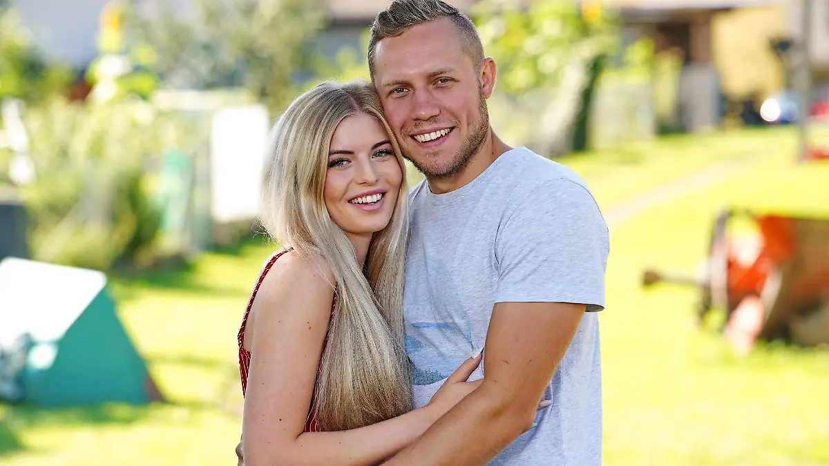 2022 zogen Antonia Hemmer und Patrick Romer als Sieger aus dem „Sommerhaus der Stars”