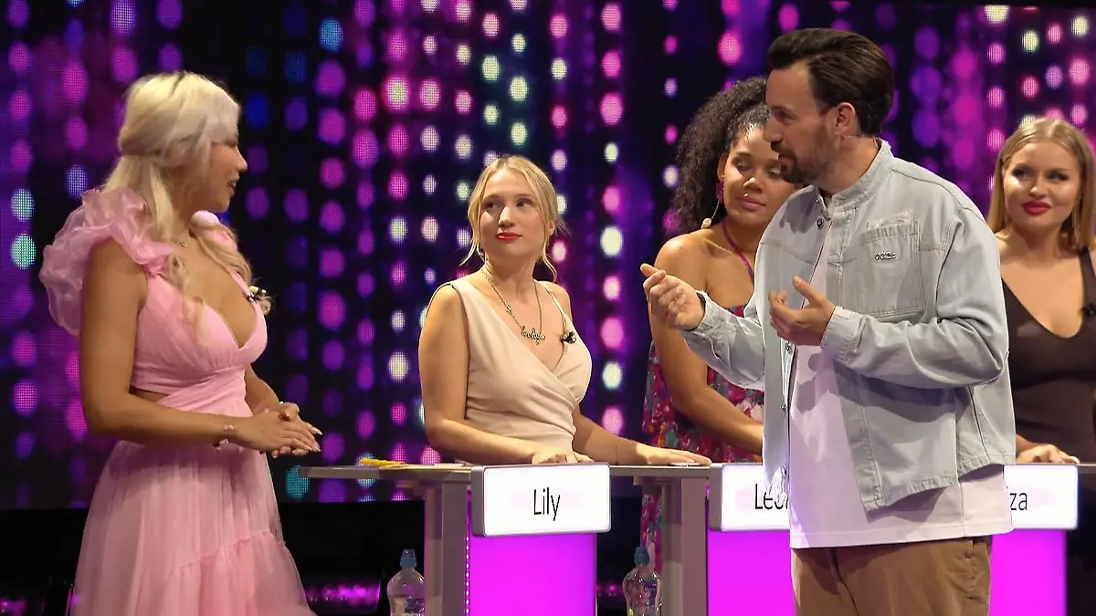 Unter den Single-Ladys ist eine echte "Miss China" Take Me Out: Gleich vierfach preisgekrönt