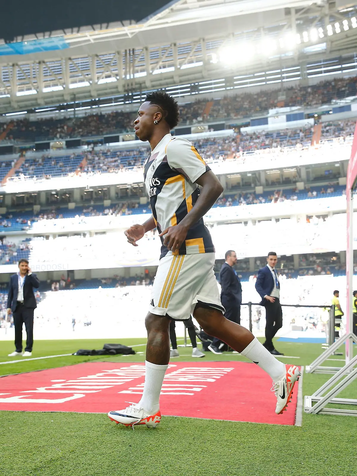 Vinicius Junior Real, OCTOBER 7, 2023 - Football / Soccer : Spanish La Liga EA Sports match between Real Madrid CF 4-0 CA Osasuna at the Estadio Santiago Bernabeu in Madrid, Spain. Noxthirdxpartyxsales PUBLICATIONxNOTxINxJPN 231892059