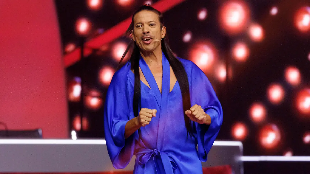 Juror und Choreograf Jorge Gonzalez bei der Tanzshow 'Let's Dance: DIE LIVE-TOUR 2022 - Das Original - Live. Mitreißend. Unvergesslich.' in der Lanxess-Arena. Köln, 06.11.2022