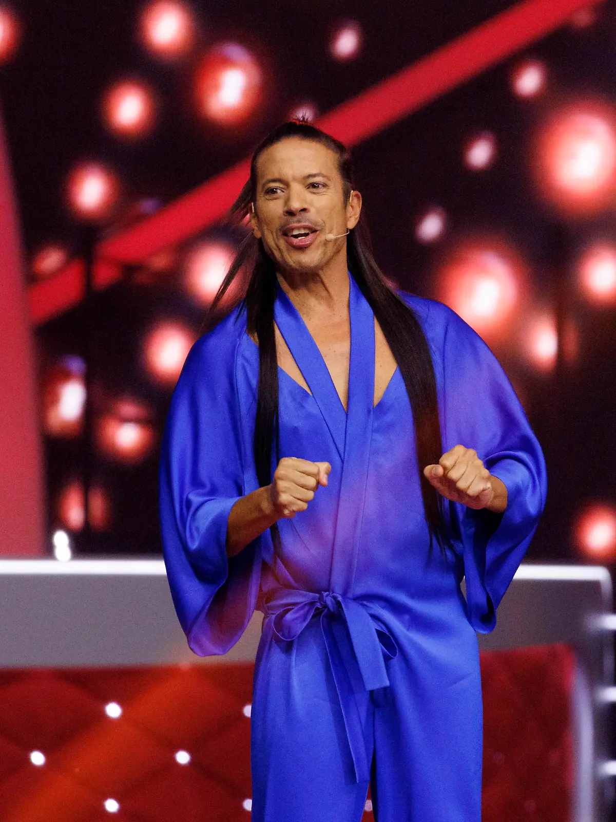 Juror und Choreograf Jorge Gonzalez bei der Tanzshow 'Let's Dance: DIE LIVE-TOUR 2022 - Das Original - Live. Mitreißend. Unvergesslich.' in der Lanxess-Arena. Köln, 06.11.2022