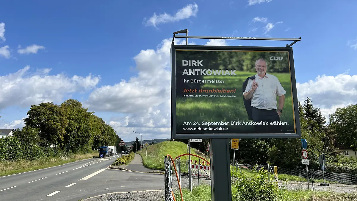 Falsches Wahlplakat in Neustadt