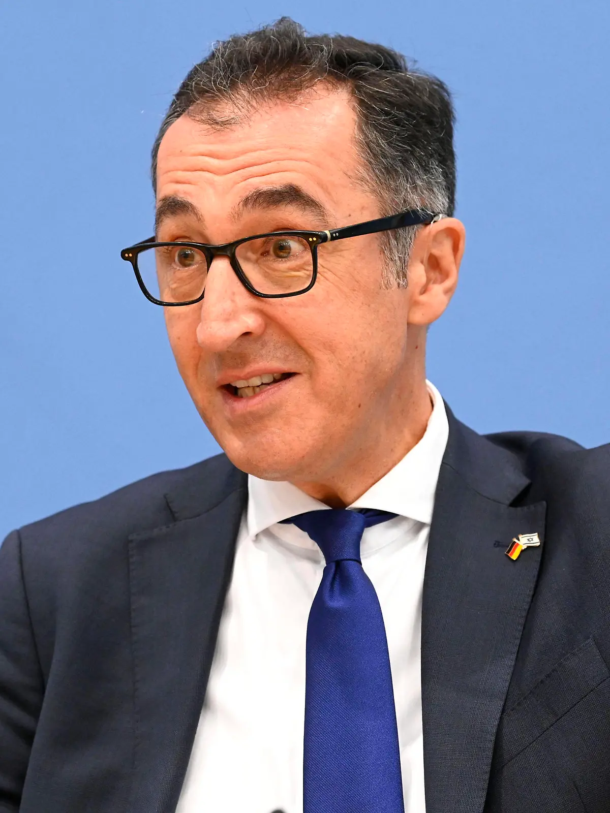 Cem Özdemir bei der Bundespressekonferenz zur Vorstellung des Ernährungsreports 2023 im Haus der Bundespressekonferenz. Berlin, 13.10.2023 *** Cem Özdemir at the Federal Press Conference for the presentation of the Nutrition Report 2023 at the House of the Federal Press Conference Berlin, 13 10 2023 Foto:xGeisler-Fotopress/Kernx ernaehrung_3012