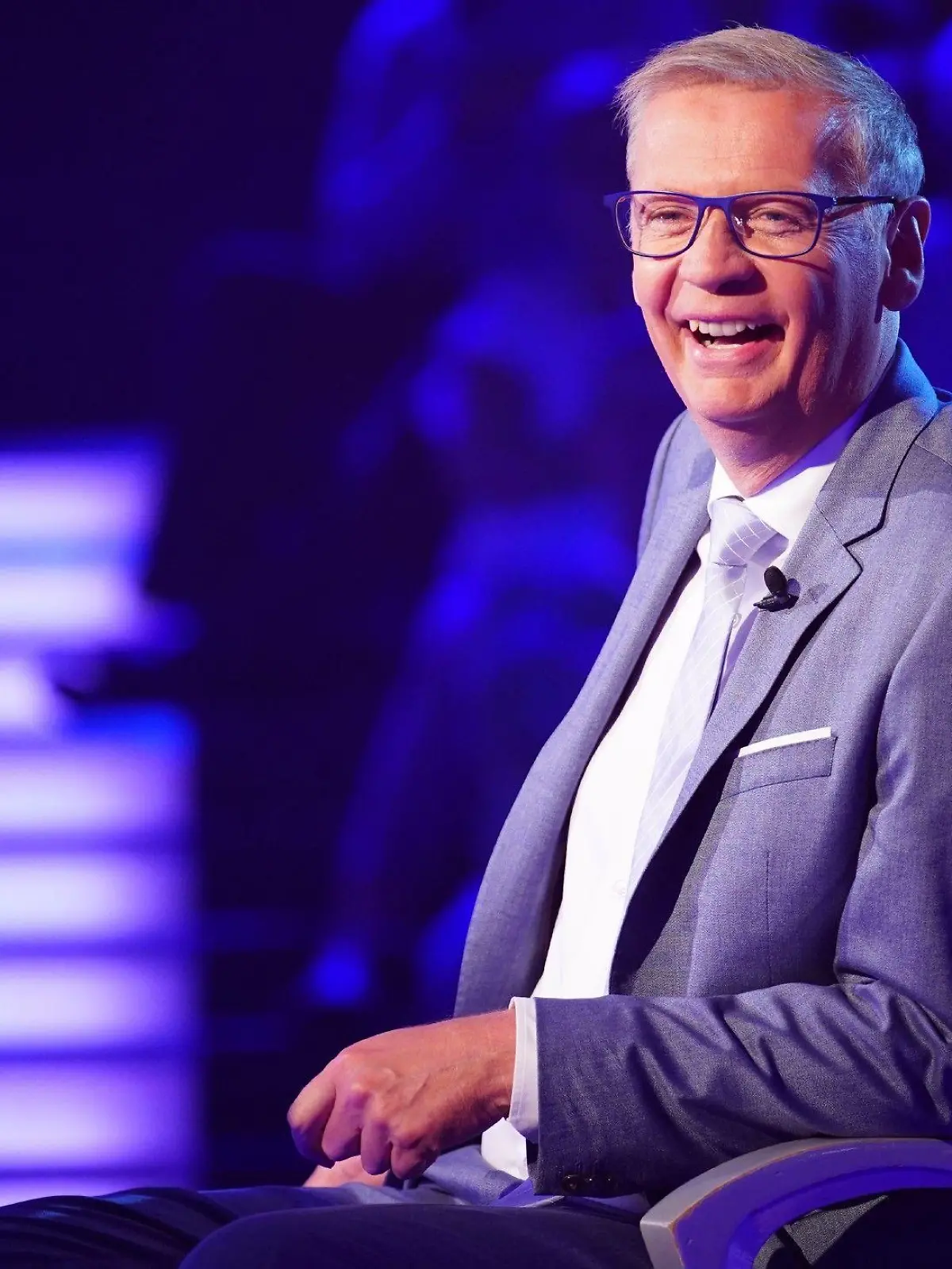 Moderator Günther Jauch

Die Verwendung des sendungsbezogenen Materials ist nur mit dem Hinweis und Verlinkung auf RTL+ gestattet.