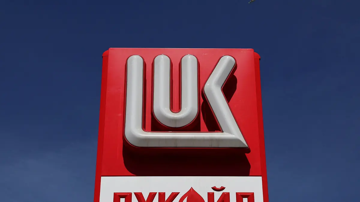 FILE PHOTO: The logo of Lukoil is on display at a petrol station in Saint Petersburg, Russia May 25, 2022. REUTERS/Anton Vaganov/File Photo