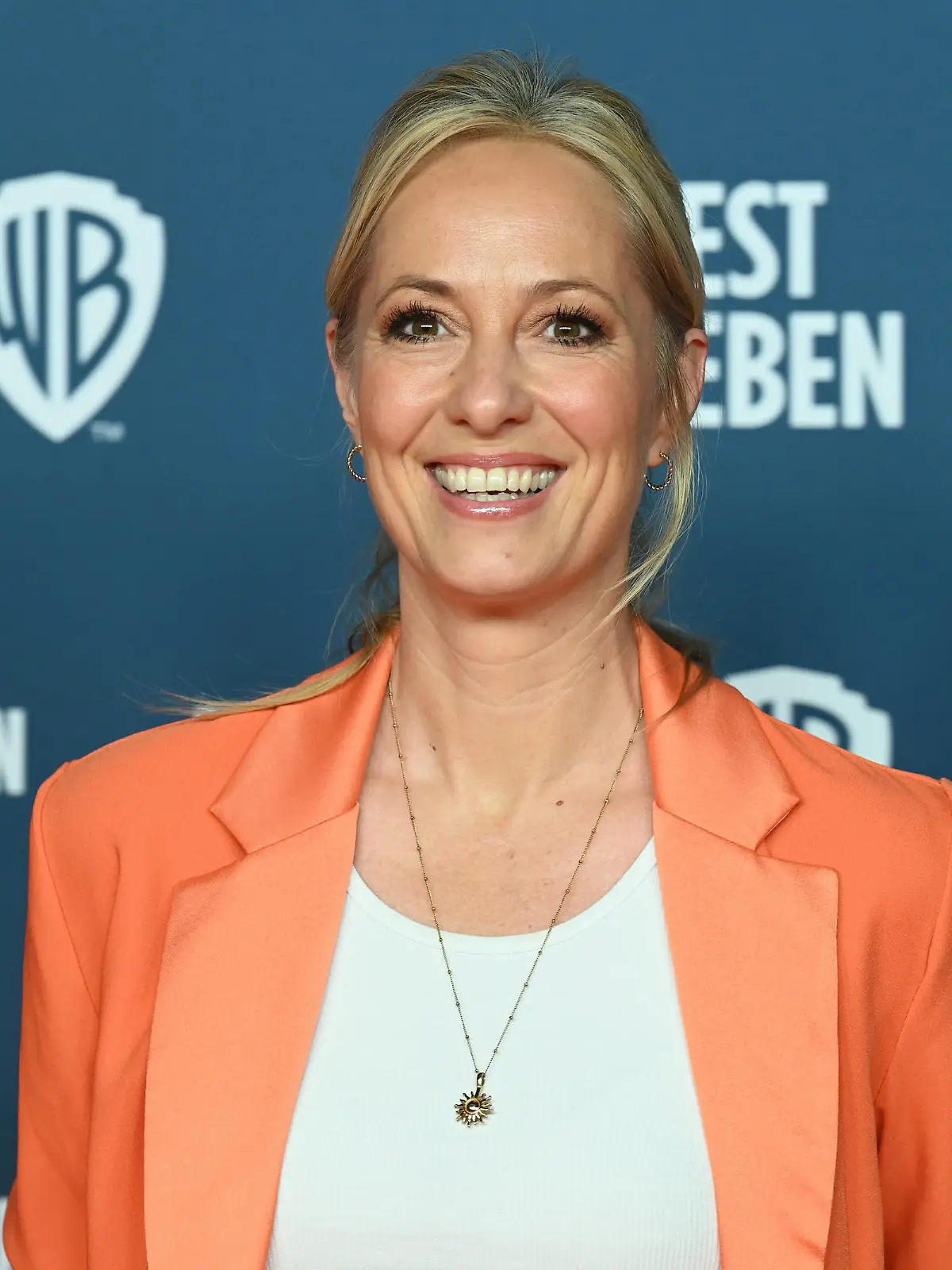 Moderatorin Angela Finger Erben kommt zur Premiere der Film Komödie Ein Fest fürs Leben der am 19.10.2023 in die Kinos Kommt. 