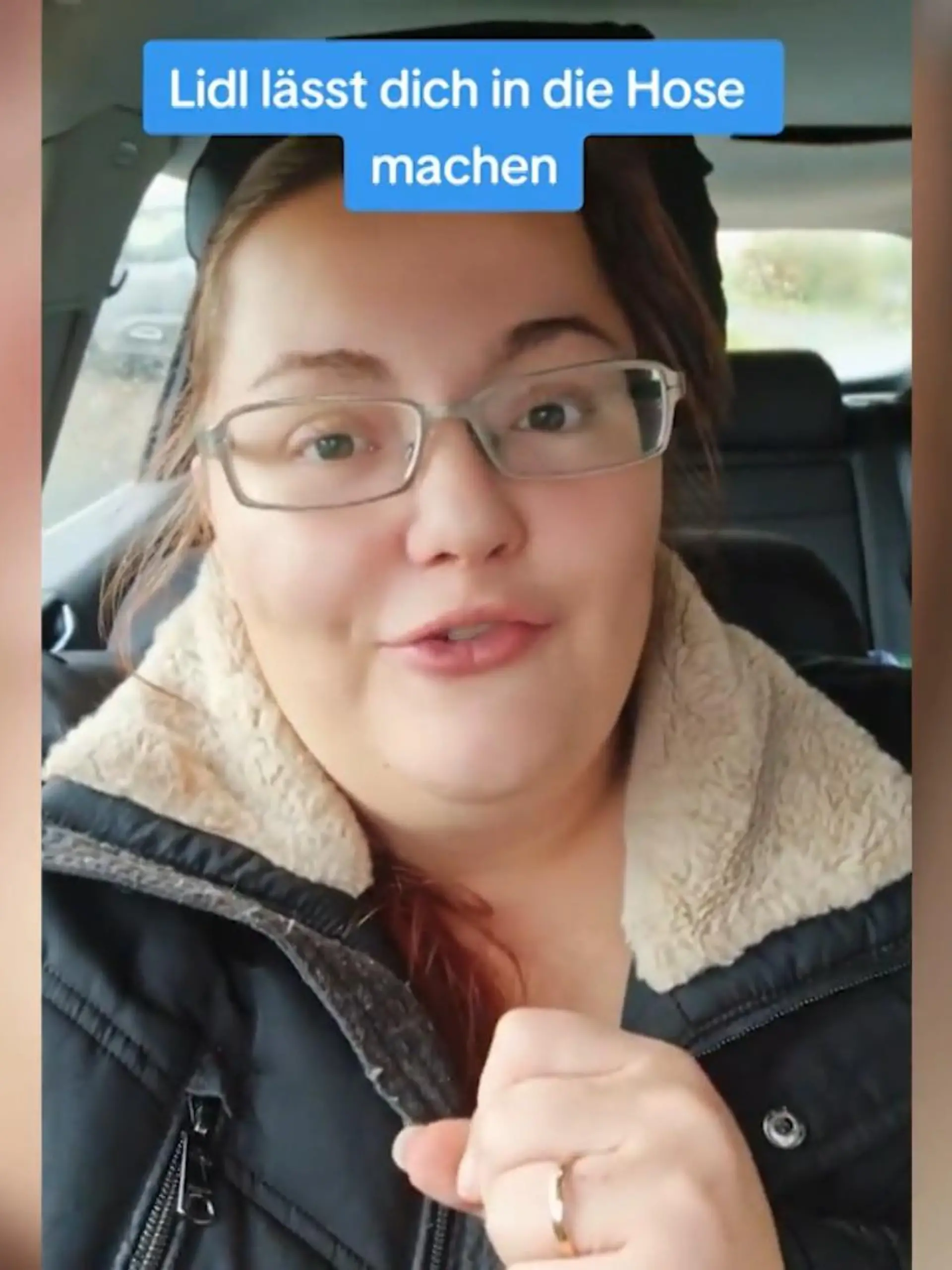 Stellen Sie sich vor, Sie sind einkaufen, stehen lange in der Schlange an der Kasse und Ihre Blase macht sich bereits so sehr bemerkbar, dass Sie kaum noch wissen, wie Sie einhalten sollen? Der 29-jährigen Michaela ist genau das bei ihrem Einkauf passiert. Doch auf die Toilette durfte sie nicht.
