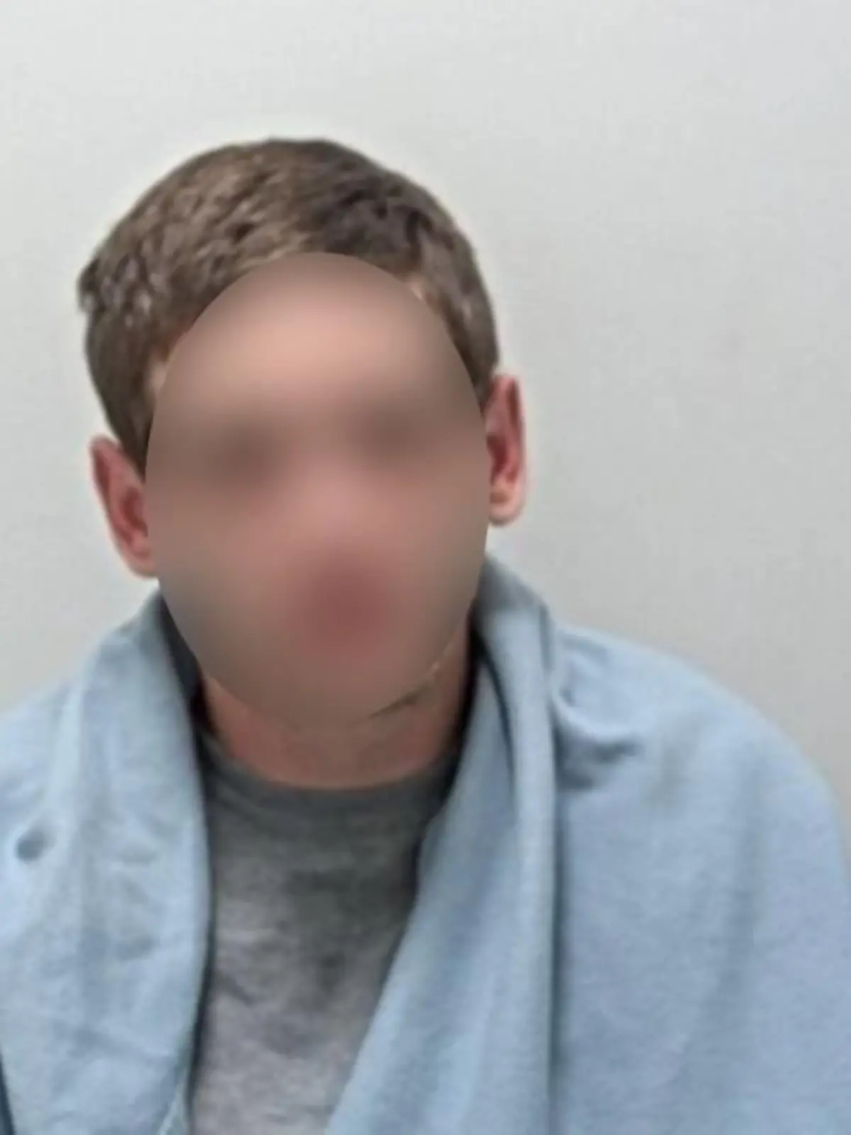 Lewis P. wurde zu einer langen Gefängnisstrafe verurteilt.