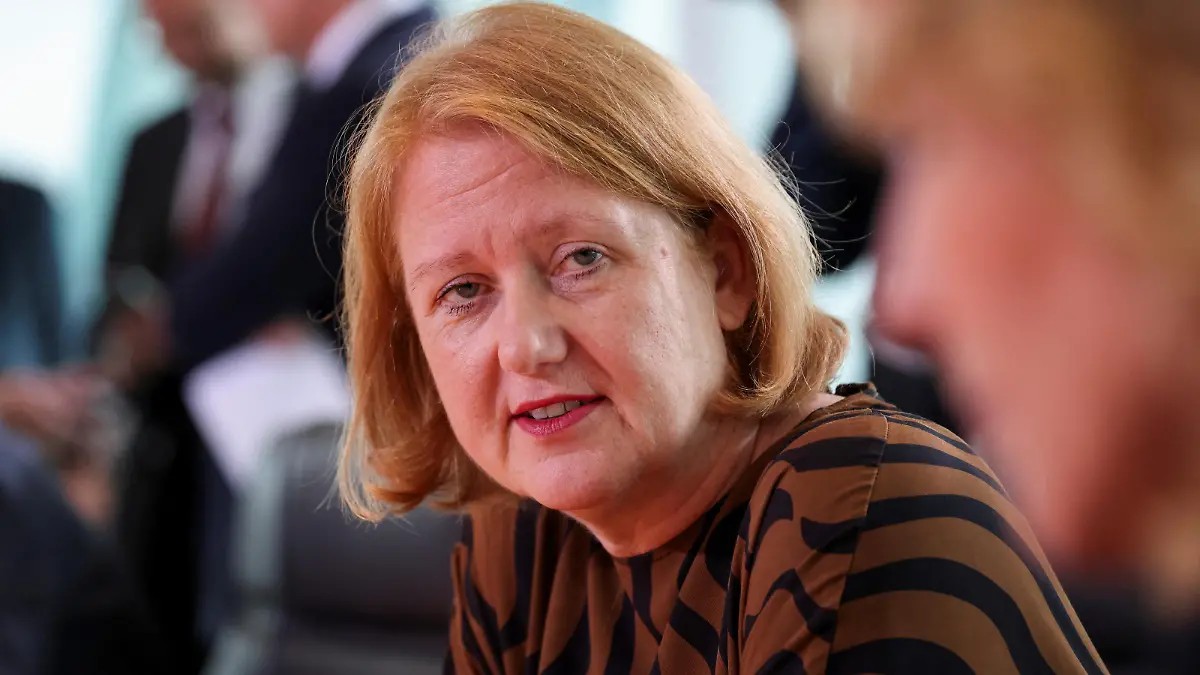 German Family Minister Lisa Paus attends the weekly cabinet meeting at the Chancellery in Berlin, Germany October 4, 2023. REUTERS/Liesa Johannssen