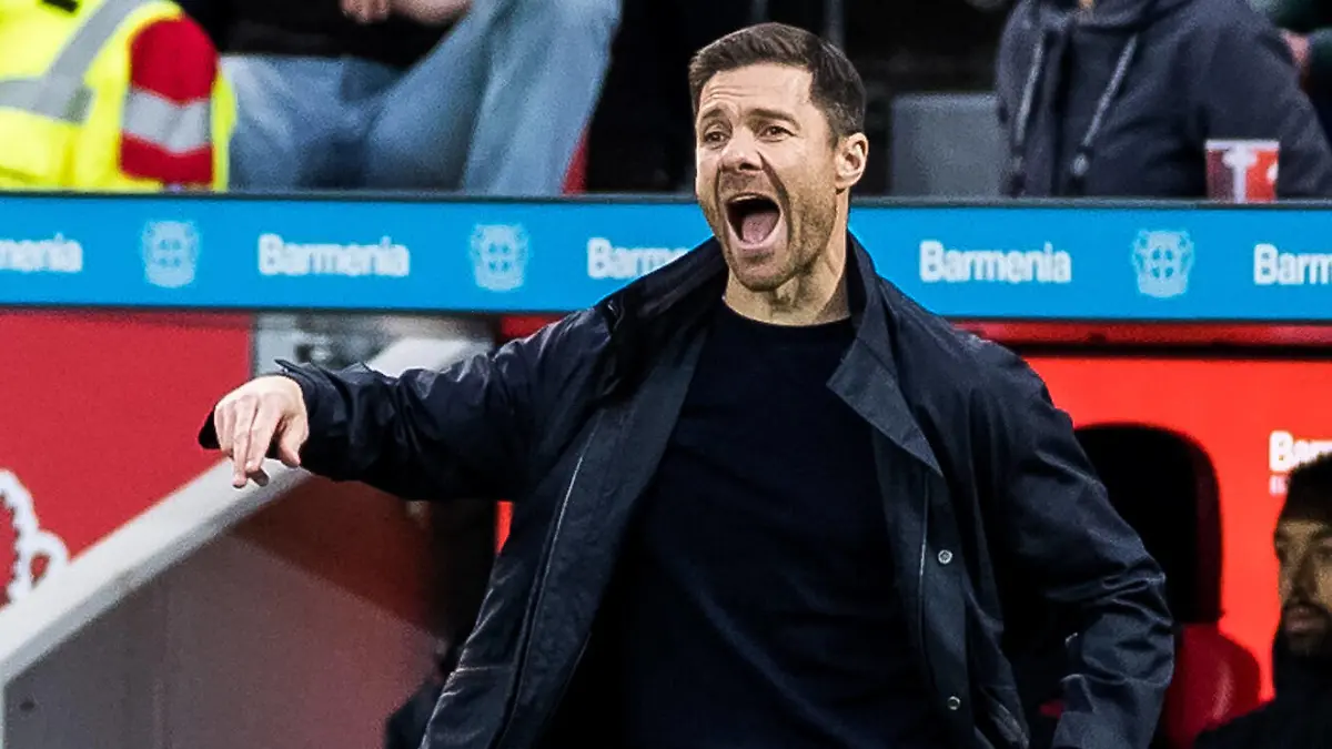 1. Fussball Bundesliga Bayer 04 Leverkusen - 1. FC Union Berlin 06.11.2022 Xabi Alonso Trainer Bayer 04 Leverkusen gestikuliert 1. Fussball Bundesliga, Bayer 04 Leverkusen - 1. FC Union Berlin, BayArena Leverkusen DFL REGULATIONS PROHIBIT ANY USE OF PHOTOGRAPHS AS IMAGE SEQUENCES AND/OR QUASI-VIDEO. *** 1 Football Bundesliga Bayer 04 Leverkusen 1 FC Union Berlin 06 11 2022 Xabi Alonso coach Bayer 04 Leverkusen gestures 1 Football Bundesliga, Bayer 04 Leverkusen 1 FC Union Berlin, BayArena Leverkusen DFL REGULATES PROHIBIT ANY USE OF PHOTOGRAPHS AS IMAGE SEQUENCES AND OR QUASI VIDEO Copyright: xBEAUTIFULxSPORTS/Wunderlx