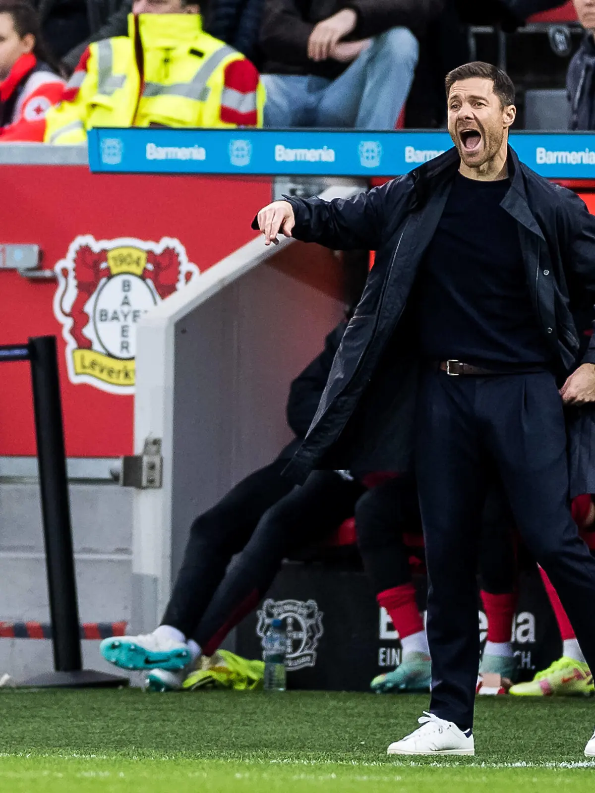 1. Fussball Bundesliga Bayer 04 Leverkusen - 1. FC Union Berlin 06.11.2022 Xabi Alonso Trainer Bayer 04 Leverkusen gestikuliert 1. Fussball Bundesliga, Bayer 04 Leverkusen - 1. FC Union Berlin, BayArena Leverkusen DFL REGULATIONS PROHIBIT ANY USE OF PHOTOGRAPHS AS IMAGE SEQUENCES AND/OR QUASI-VIDEO. *** 1 Football Bundesliga Bayer 04 Leverkusen 1 FC Union Berlin 06 11 2022 Xabi Alonso coach Bayer 04 Leverkusen gestures 1 Football Bundesliga, Bayer 04 Leverkusen 1 FC Union Berlin, BayArena Leverkusen DFL REGULATES PROHIBIT ANY USE OF PHOTOGRAPHS AS IMAGE SEQUENCES AND OR QUASI VIDEO Copyright: xBEAUTIFULxSPORTS/Wunderlx 