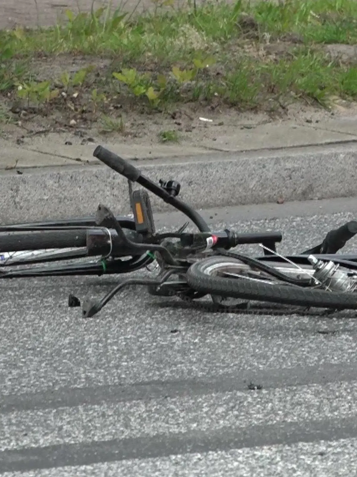 Wie in vielen anderen Städten kommt es in Hamburg immer wieder zu schrecklichen Abbiegeunfällen, in denen Lkw Radfahrer überrollen. Was dahinter steckt? Wir haben mit Radfahrern, Verkehrsexperten und Kraftfahrern gesprochen.