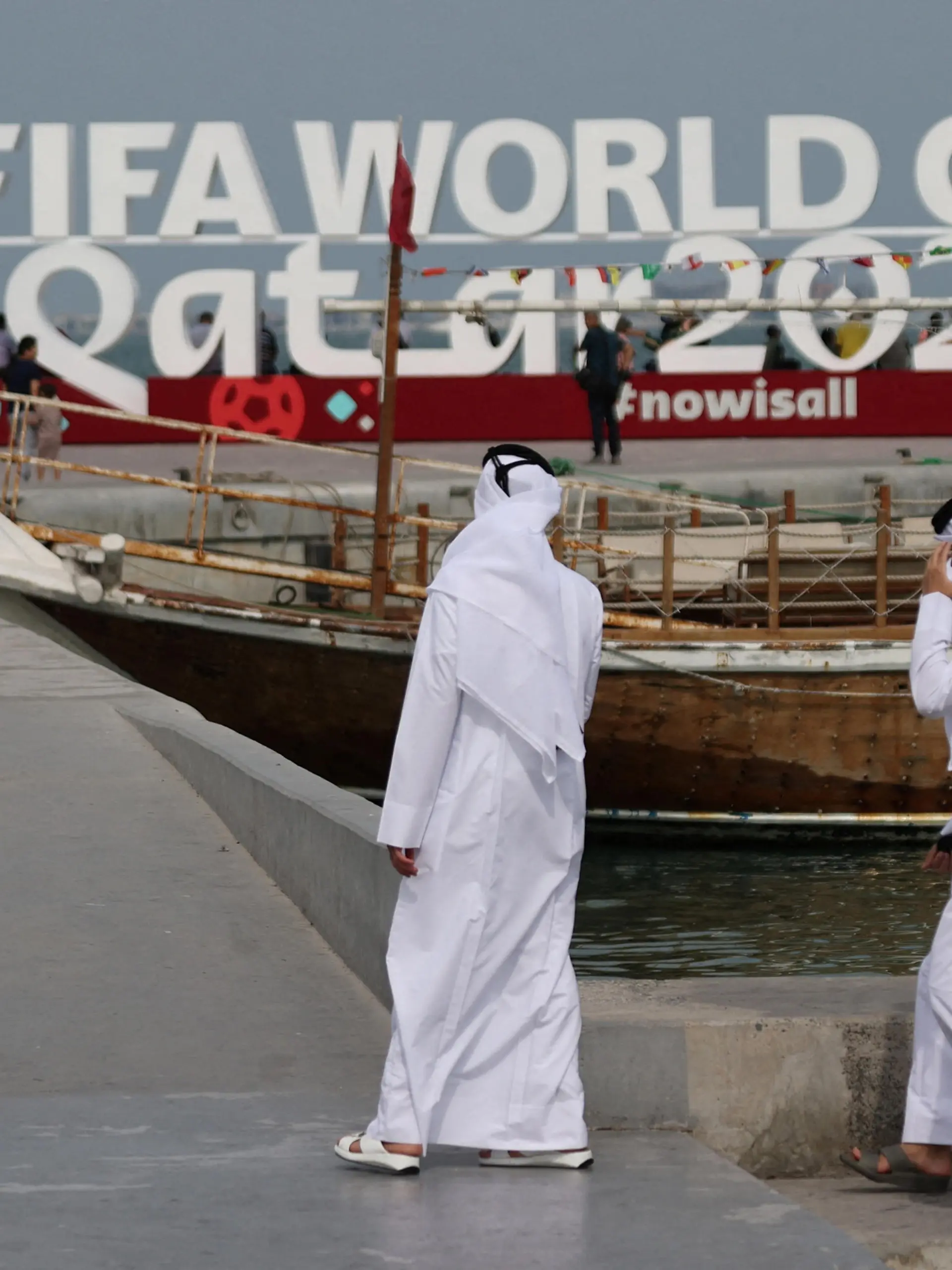 FILE PHOTO: Soccer Football - FIFA World Cup Qatar 2022 Preview - Doha, Qatar - November 5, 2022 General view of fans ahead of the FIFA World Cup Qatar 2022 REUTERS/Ibraheem Al Omari/File Photo