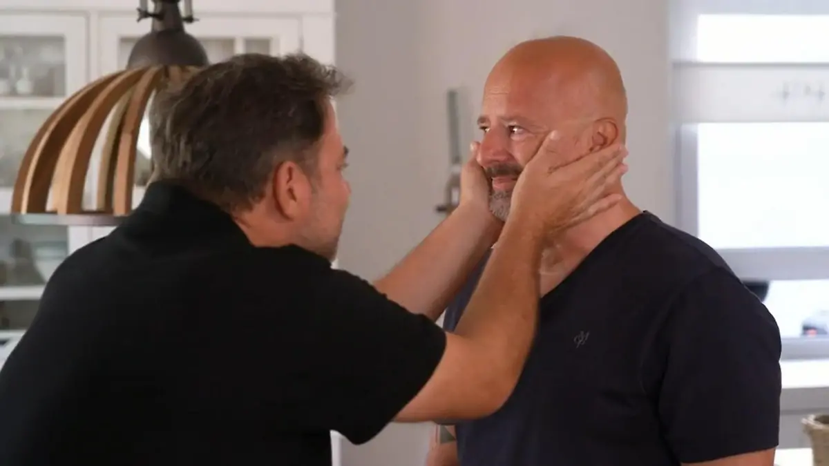 Hundepapa Detlef kann damit nicht gut umgehen Kai Uwe baut körperlich ab