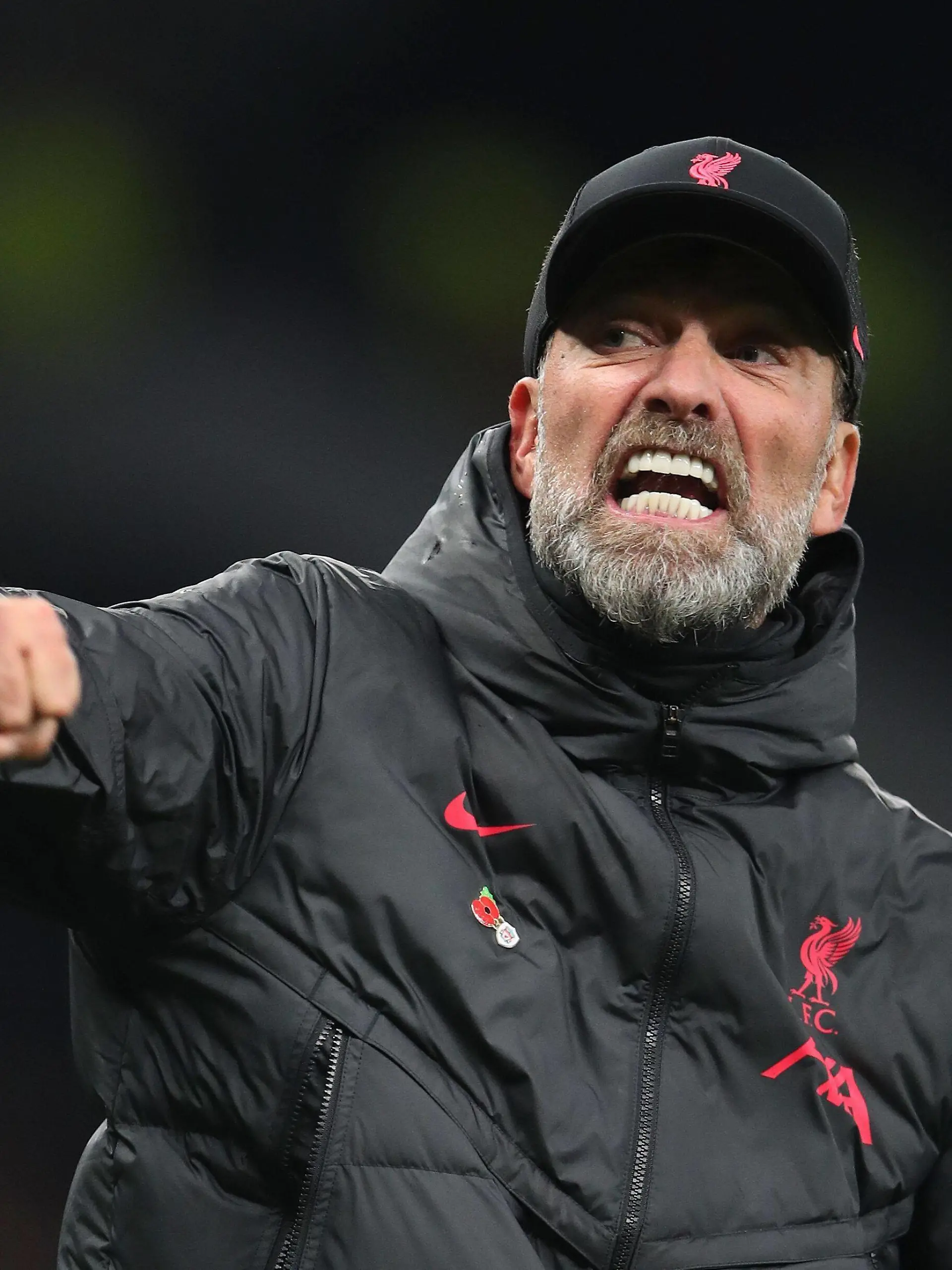 Mandatory Credit: Photo by Matt Impey/Shutterstock 13611137e Jurgen Klopp the Liverpool manager celebrates his team s 2-1 victory Tottenham Hotspur v Liverpool, Football, Premier League, Tottenham Hotspur Stadium, Tottenham, London, UK - 06/11/2022 EDITORIAL USE ONLY No use with unauthorised audio, video, data, fixture lists outside the EU, club/league logos or live services. Online in-match use limited to 45 images 15 in extra time. No use to emulate moving images. No use in betting, games or single club/league/player publications/services. Tottenham Hotspur v Liverpool, Football, Premier League, Tottenham Hotspur Stadium, Tottenham, London, UK - 06/11/2022 EDITORIAL USE ONLY No use with unauthorised audio, video, data, fixture lists outside the EU, club/league logos or live services. Online in-match use limited to 45 images 15 in extra time. No use to emulate moving images. No use in betting, games or PUBLICATIONxINxGERxSUIxAUTXHUNxGRExMLTxCYPxROMxBULxUAExKSAxONLY Copyright: xMattxImpey/Shutterstockx 13611137e 